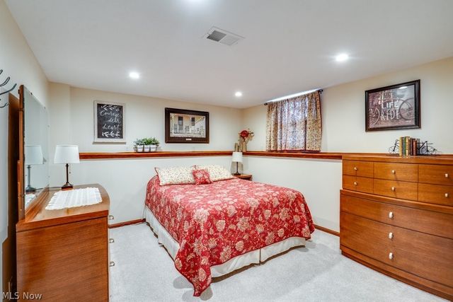 7716 Cheryl Lane NW, Massillon, OH 44646