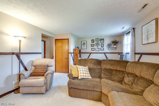 7716 Cheryl Lane NW, Massillon, OH 44646