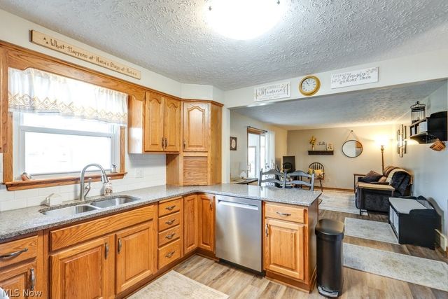 7716 Cheryl Lane NW, Massillon, OH 44646