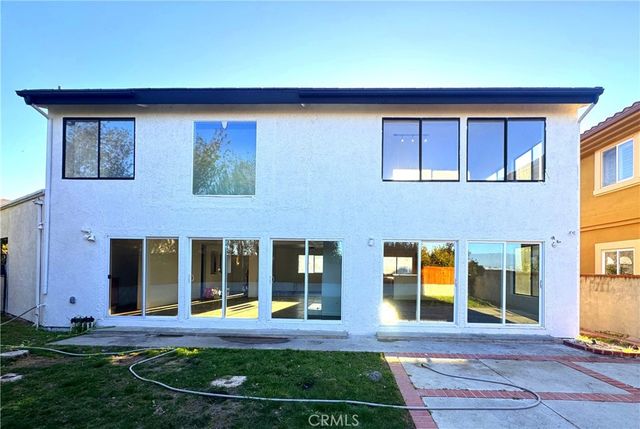 4226 Don Carlos Drive, Los Angeles, CA 90008
