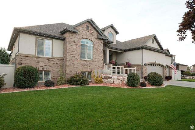 1806 S 3525 W CIR, Syracuse, UT 84075