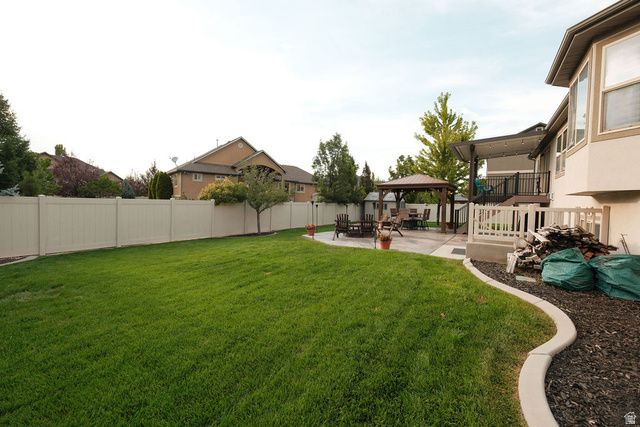 1806 S 3525 W CIR, Syracuse, UT 84075