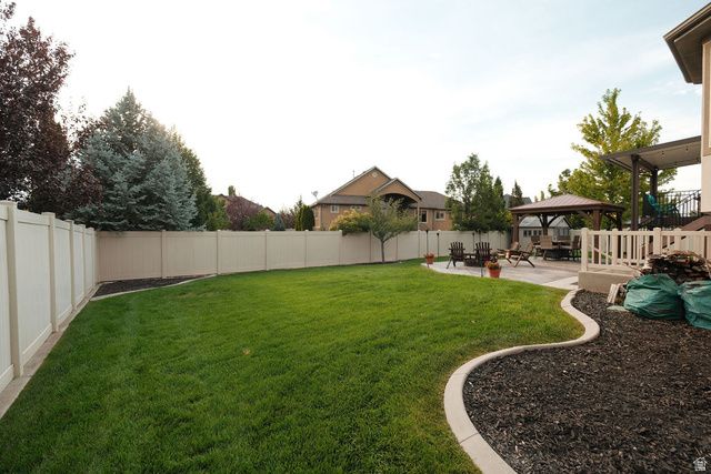 1806 S 3525 W CIR, Syracuse, UT 84075