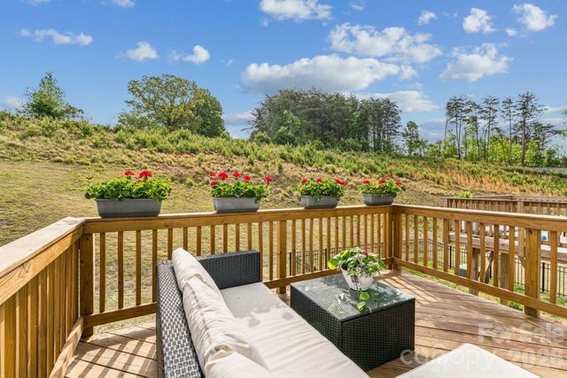 2050 Dornoch Road, Tega Cay, SC 29708