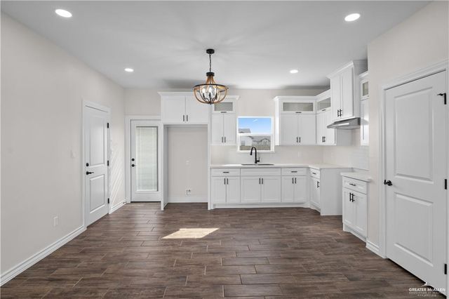 1710 Karianna Drive, Mercedes, TX 78570