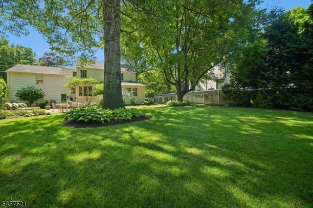 123 Green Ave, Madison Boro, NJ 07940