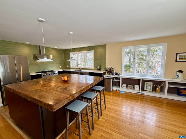 104 WILSON CT, Charlottesville, VA 22901