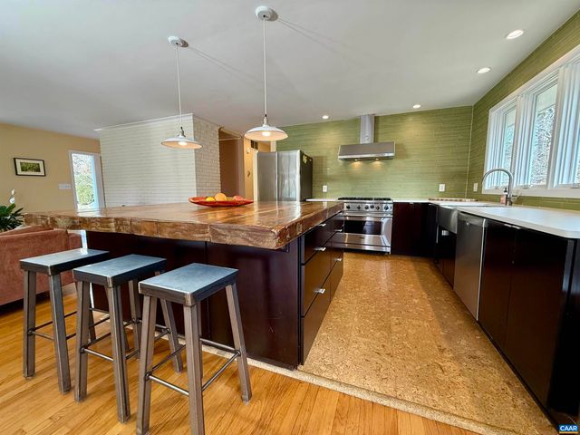 104 WILSON CT, Charlottesville, VA 22901