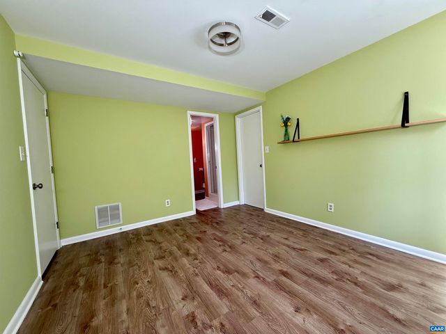 104 WILSON CT, Charlottesville, VA 22901