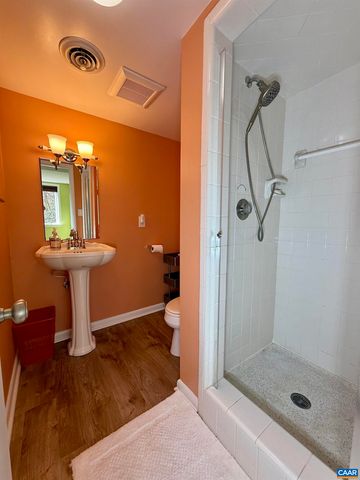 104 WILSON CT, Charlottesville, VA 22901