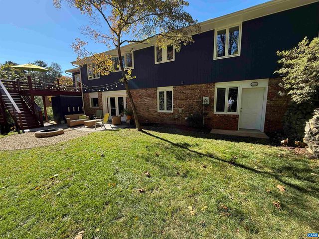 104 WILSON CT, Charlottesville, VA 22901