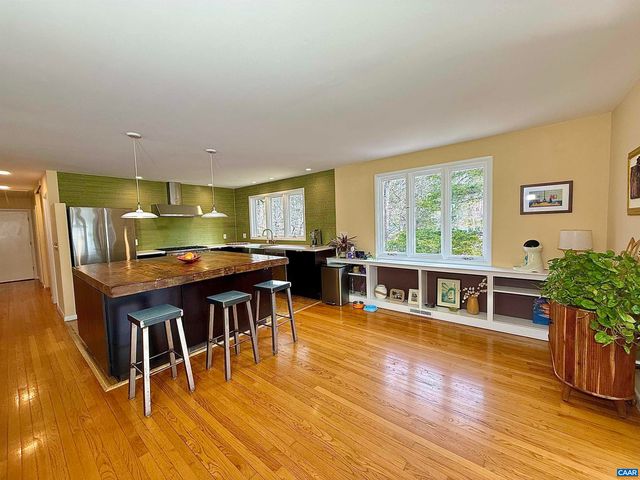 104 WILSON CT, Charlottesville, VA 22901