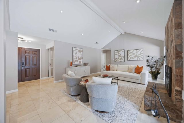 619 Rancho Bauer Drive, Houston, TX 77079