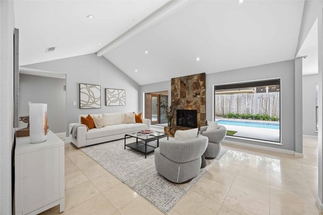 619 Rancho Bauer Drive, Houston, TX 77079