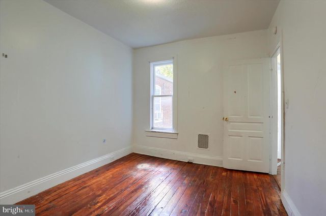 831 LINDEN AVE, York, PA 17404