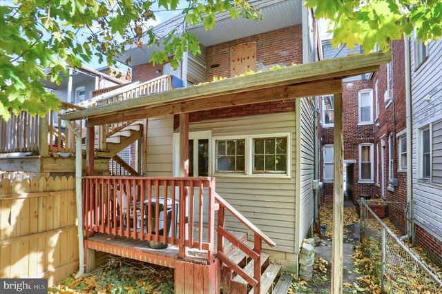 831 LINDEN AVE, York, PA 17404