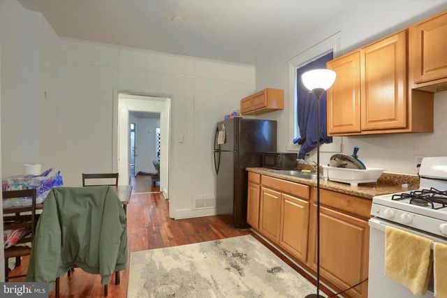 831 LINDEN AVE, York, PA 17404