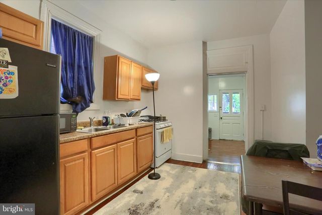 831 LINDEN AVE, York, PA 17404