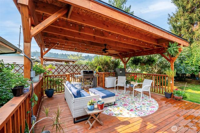1110 13th Street SE, Puyallup, WA 98372