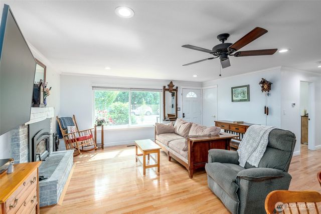 1110 13th Street SE, Puyallup, WA 98372