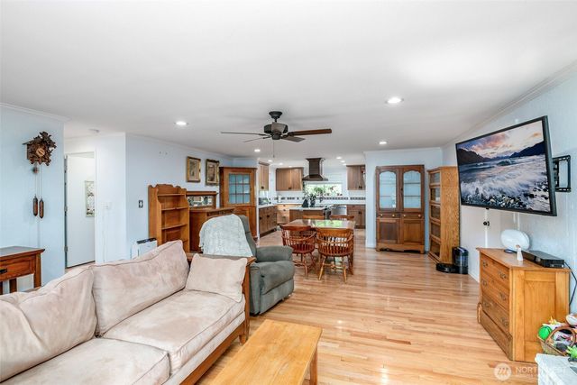 1110 13th Street SE, Puyallup, WA 98372