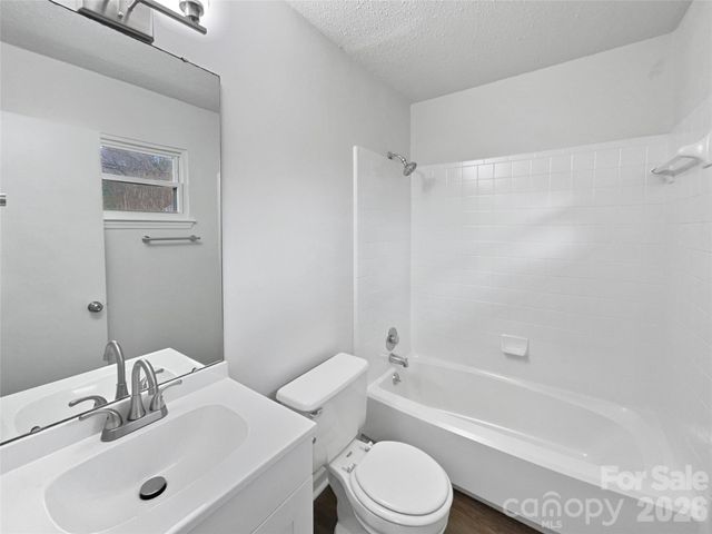 7200 Box Car Court, Charlotte, NC 28227