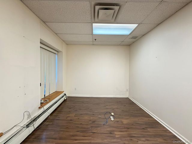 133-47 Sanford Avenue 1H, Flushing, NY 11355