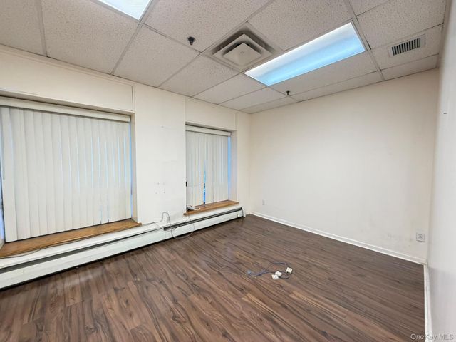 133-47 Sanford Avenue 1H, Flushing, NY 11355