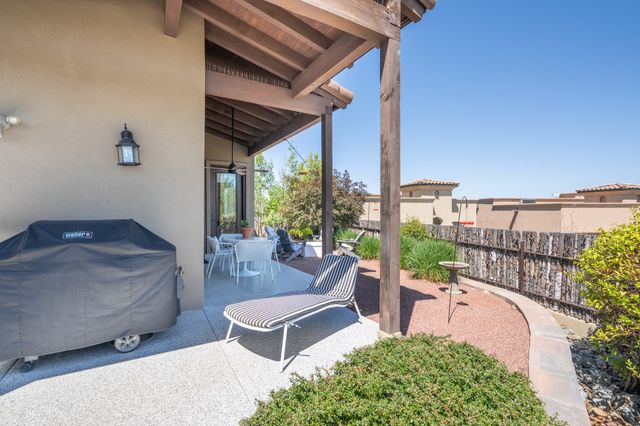 2901 Viale Court, Santa Fe, NM 87505