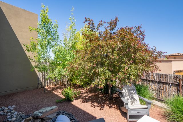 2901 Viale Court, Santa Fe, NM 87505