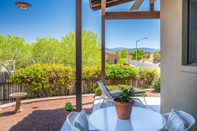 2901 Viale Court, Santa Fe, NM 87505