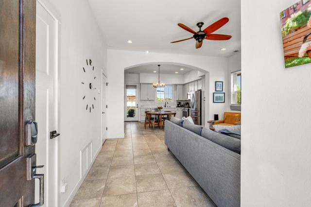 2901 Viale Court, Santa Fe, NM 87505