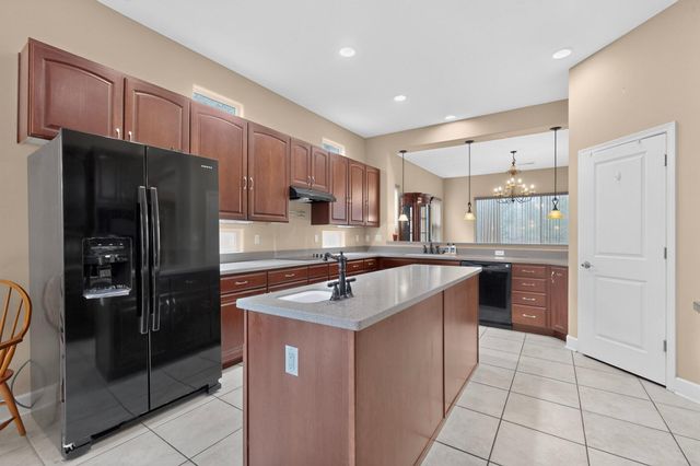 190 Zuni River Circle SW, Los Lunas, NM 87031