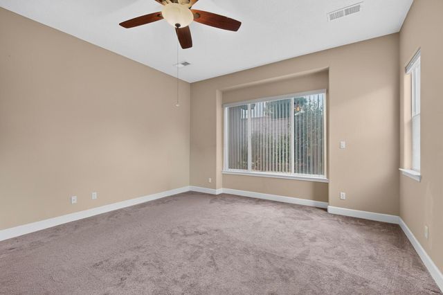 190 Zuni River Circle SW, Los Lunas, NM 87031