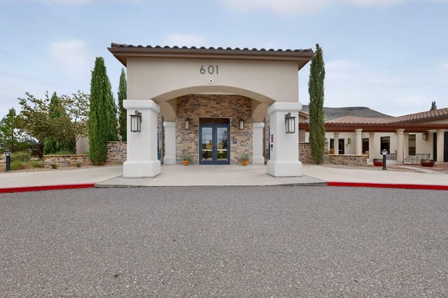 190 Zuni River Circle SW, Los Lunas, NM 87031