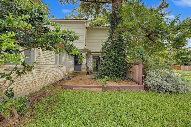 12103 Hawthorne Drive, Montgomery, TX 77356