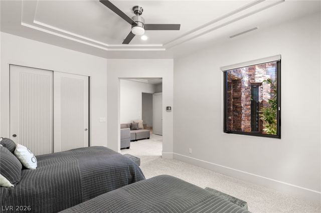 2 Castle Oaks Court, Las Vegas, NV 89141