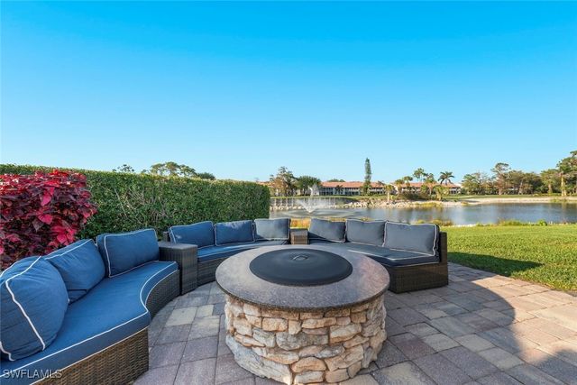 973 Hingham WAY 202, Naples, FL 34104