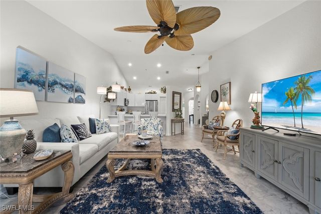 973 Hingham WAY 202, Naples, FL 34104