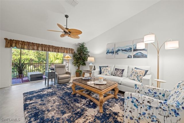 973 Hingham WAY 202, Naples, FL 34104