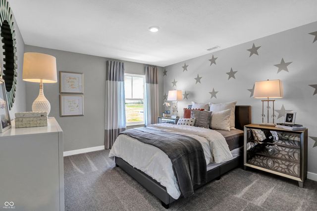 8677 Piedmont Street, Mccordsville, IN 46055