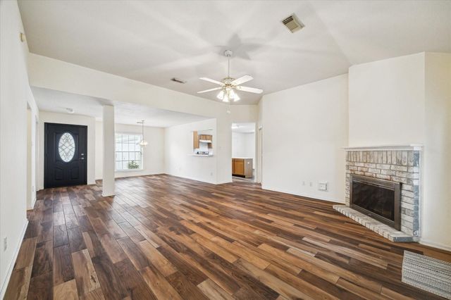 2818 Cocona Lane, Houston, TX 77073