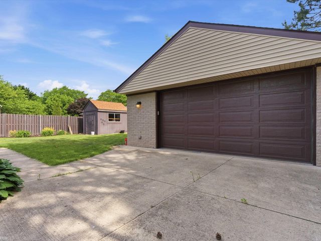2497 Avalon Drive, Troy, MI 48083