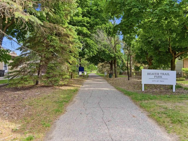 2497 Avalon Drive, Troy, MI 48083
