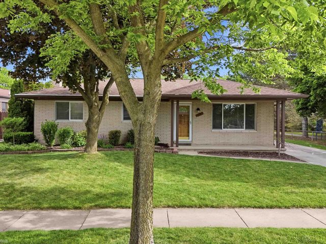 2497 Avalon Drive, Troy, MI 48083