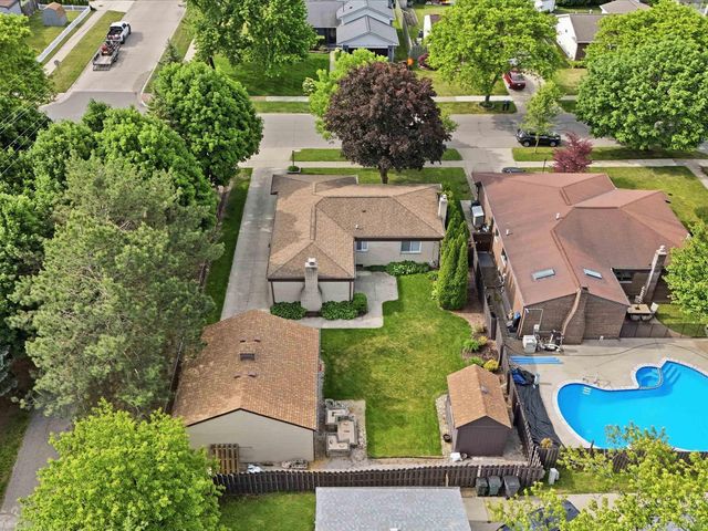 2497 Avalon Drive, Troy, MI 48083