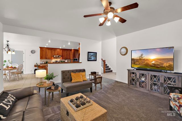 663 Cento Ct, Twin Falls, ID 83301