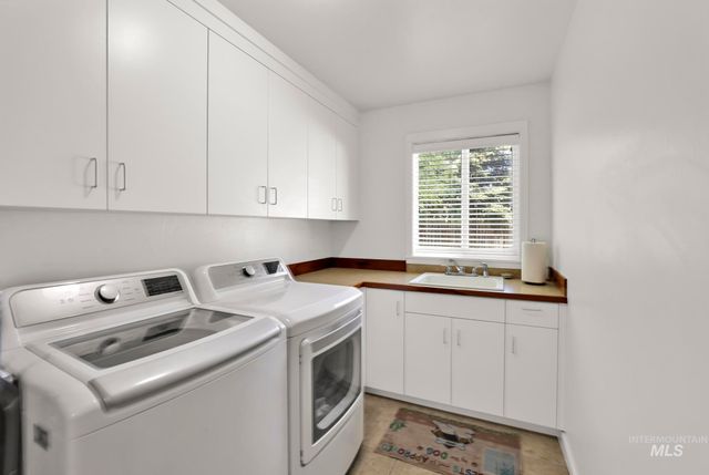 663 Cento Ct, Twin Falls, ID 83301