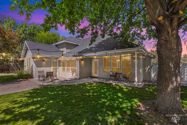 663 Cento Ct, Twin Falls, ID 83301