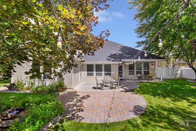 663 Cento Ct, Twin Falls, ID 83301